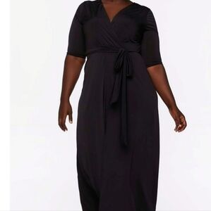 FOREVER 21 Black Wrap around dress size small